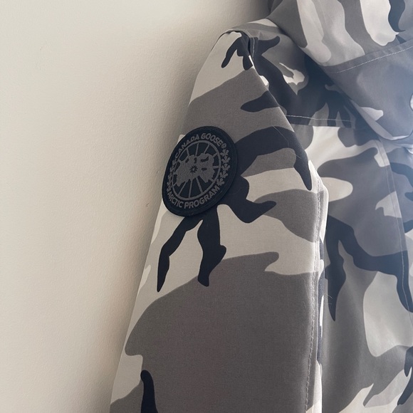 Canada Goose Rideau Parka Black Label - Picture 6 of 6